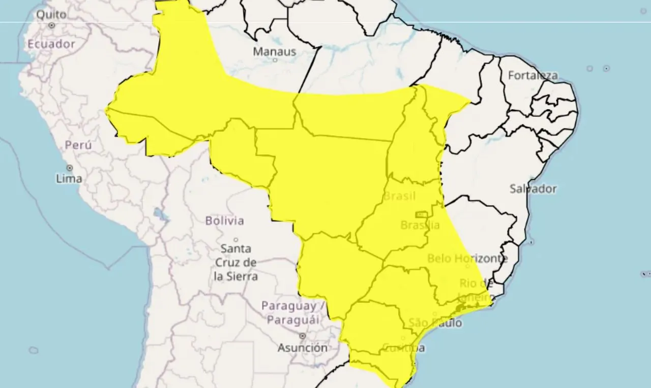 O mapa mostra as &aacute;reas em alerta para chuva intensa em regi&otilde;es brasileiras