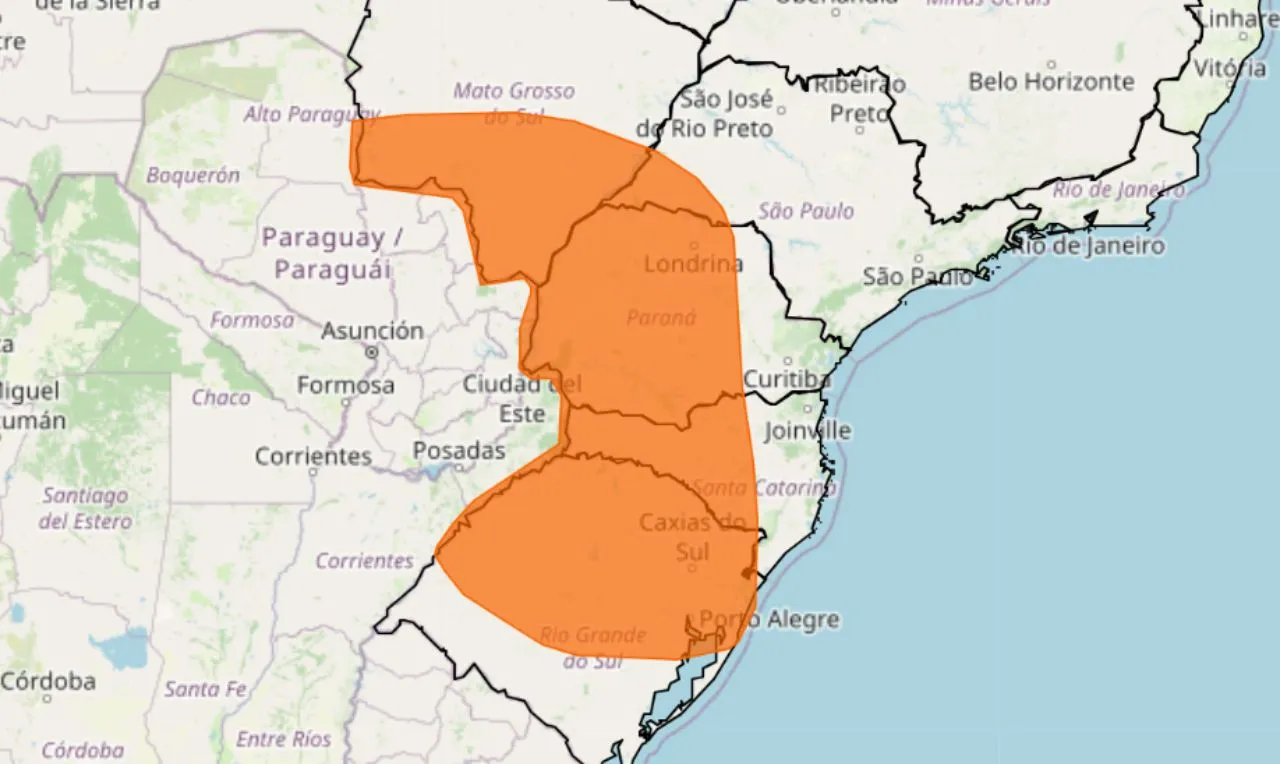 o mapa mostra &agrave;s &aacute;reas em alerta laranja para tempestade e ventos
