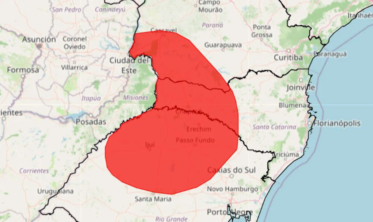 o mapa mostra as &aacute;reas em vermelho para chuva intensa