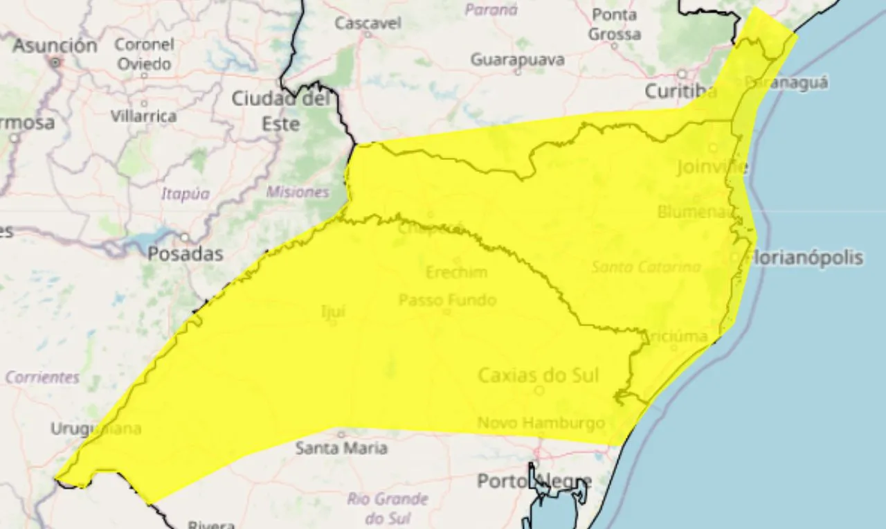 o mapa mostra as &aacute;reas em alerta para chuva intensa e ventos
