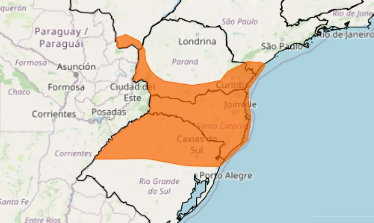 o mapa mostra &agrave;s &aacute;reas em alerta laranja para temporais